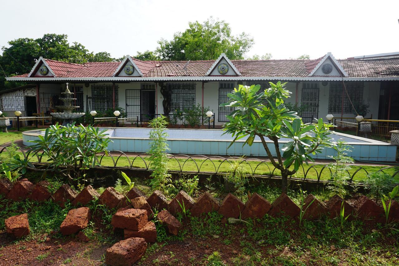 Sona Villa, The Lake Chalet Kudal  Exteriör bild